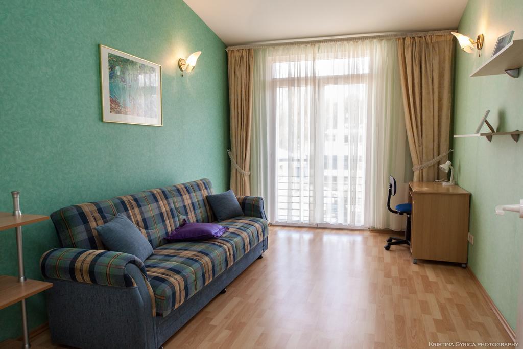 Apartamenti Alto & Ko Apartman Jūrkalne Szoba fotó
